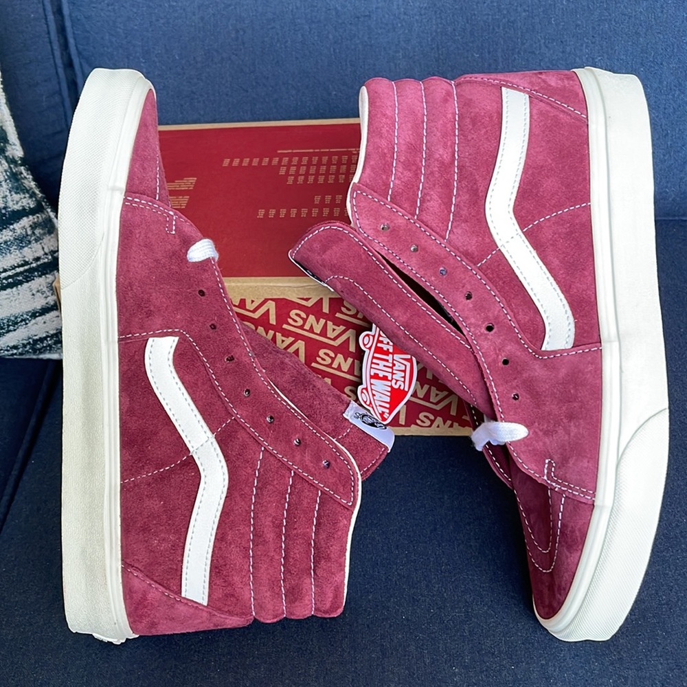 Vans Sk8-Hi Pig Suede Pomegranate / Snow White WMNS - Picture 12 of 16
